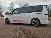 Gebraucht VW Multivan Edition 150 PS (110 kW) 2025 Weiß Van / Kleinbus