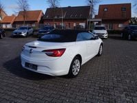 Gebraucht Opel Cascada Edition 140 PS (102 kW) 2017 Weiß Cabrio