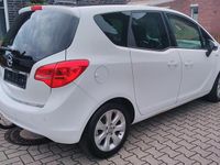 Gebraucht Opel Meriva 140 PS (102 kW) 2012 Weiß Van / Kleinbus