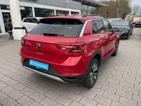 Gebraucht VW T-Roc Move 150 PS (110 kW) 2023 Rot SUV