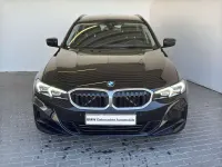 Gebraucht BMW 318 156 PS (114 kW) 2023 Schwarz Kombi