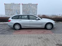 Gebraucht BMW 318 143 PS (105 kW) 2015 Silber Kombi