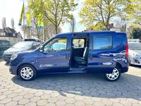 Gebraucht Fiat Doblò 105 PS (77 kW) 2017 Blau Van / Kleinbus