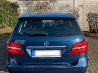 gebraucht Mercedes B180 B 1807G-DCT Vollausstattung 1. Hand Scheckheft