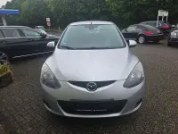Gebraucht Mazda 2 Inclusive 86 PS (63 kW) 2008 Silber Kleinwagen