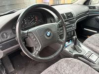 Gebraucht BMW 530 184 PS (135 kW) 2000 Silber Limousine