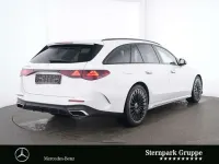 Gebraucht Mercedes E300 AMG 313 PS (230 kW) 2025 Unilack polarweiß Kombi