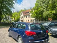 Gebraucht Opel Astra Selection 110 PS (80 kW) 2014 Blau Kombi