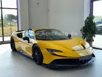 Second-hand Ferrari SF90 1001 CP (736 kW) 2024 Galben Cabrio