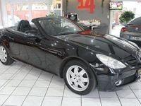 Second-hand Mercedes SLK200 184 CP (135 kW) 2009 Negru Cabrio