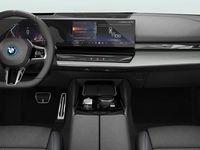 Gebraucht BMW 550e Comfort Edition 489 PS (359 kW) 2025 Schwarz Limousine