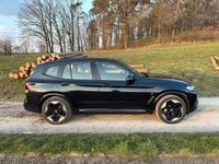 Gebraucht BMW iX3 Sport Line 210 kW (286 PS) 2022 Schwarz SUV