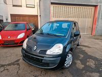 Używany Renault Modus 75 KM (55 kW) 2009 Czarny Minivan