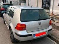 Gebraucht VW Golf IV 101 PS (74 kW) 2002 Grau Kleinwagen