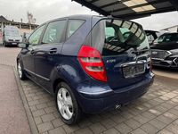 Gebraucht Mercedes A170 116 PS (85 kW) 2005 Blau Limousine
