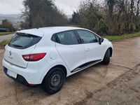 Gebraucht Renault Clio IV Initiale Paris 73 PS (53 kW) 2014 Weiß Limousine