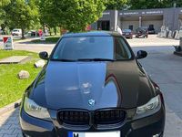 Gebraucht BMW 325 Performance 204 PS (150 kW) 2010 Schwarz Limousine
