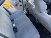 Gebraucht Dacia Logan 90 PS (66 kW) 2010 Silber Limousine