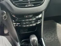 Gebraucht Peugeot 2008 Allure 120 PS (88 kW) 2013 Silber SUV