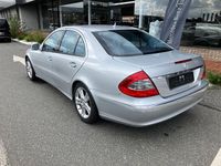 Gebraucht Mercedes E200 Avantgarde 184 PS (135 kW) 2006 Silber Limousine