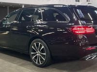Gebraucht Mercedes E300 Avantgarde 306 PS (225 kW) 2020 Schwarz Limousine