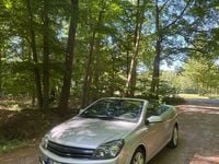 Gebraucht Opel Astra Cabriolet 140 PS (102 kW) 2007 Silber Cabrio