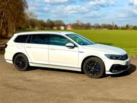 Gebraucht VW Passat GTE 218 PS (160 kW) 2020 Weiß Kombi