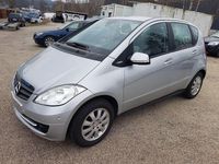 Gebraucht Mercedes A160 95 PS (69 kW) 2011 Silber Limousine