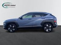 Neu Hyundai Kona 129 PS (94 kW) 2025 Blau SUV