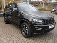 Gebraucht Jeep Grand Cherokee Trailhawk 250 PS (183 kW) 2020 Diamond black crystal p/c SUV