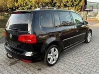 Gebraucht VW Touran Highline 177 PS (130 kW) 2015 Schwarz Van / Kleinbus