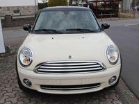 Gebraucht Mini Cooper 120 PS (88 kW) 2009 Pepper white Kleinwagen