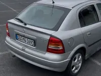 Używany Opel Astra 101 KM (74 kW) 2000 Srebrny Sedan/Limuzyna