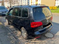 Gebraucht VW Touran 105 PS (77 kW) 2010 Schwarz Van / Kleinbus