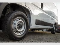 Neu Peugeot Boxer 140 PS (102 kW) 2025 Weiss Van