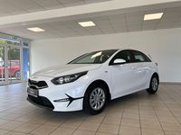 Neu Kia Ceed Vision 140 PS (102 kW) 2025 Weiß Kleinwagen