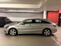 gebraucht Mercedes CLA180 Shooting Brake d 7G-DCT