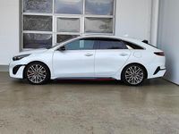 Gebraucht Kia ProCeed GT 204 PS (150 kW) 2022 Deluxeweiss met. Kleinwagen