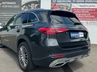 Gebraucht Mercedes GLC220 Avantgarde 197 PS (144 kW) 2024 Grau metallic SUV