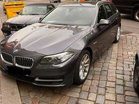 Gebraucht BMW 520 190 PS (139 kW) 2016 Grau Kombi