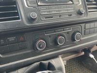 Gebraucht VW T6 109 PS (80 kW) 2015 Weiß Van