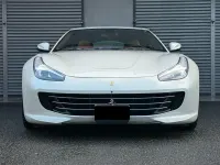 Second-hand Ferrari GTC4Lusso 610 CP (448 kW) 2018 Alb Break