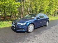 Używany Audi A3 Design 150 KM (110 kW) 2018 Niebieski Sedan/Limuzyna