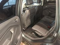 Gebraucht Ford Kuga Titanium 182 PS (133 kW) 2017 Grün SUV