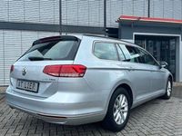 Gebraucht VW Passat Comfortline 150 PS (110 kW) 2015 Silber Kombi