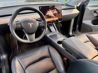 Gebraucht Tesla Model Y RWD 219 kW (299 PS) 2023 Grau SUV