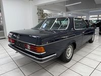 Gebraucht Mercedes 230 131 PS (96 kW) 1982 Blau Coupé