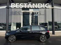 Gebraucht Mercedes B200 Progressive 163 PS (119 kW) 2024 Unilack nachtschwarz Van / Kleinbus