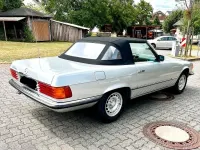 Gebraucht Mercedes SL380 218 PS (160 kW) 1985 Silber Cabrio