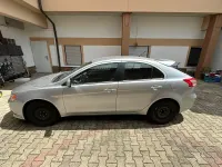 Gebraucht Mitsubishi Lancer 117 PS (86 kW) 2011 Silber Limousine